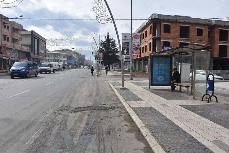ÇUKURLAR KAPATILDI