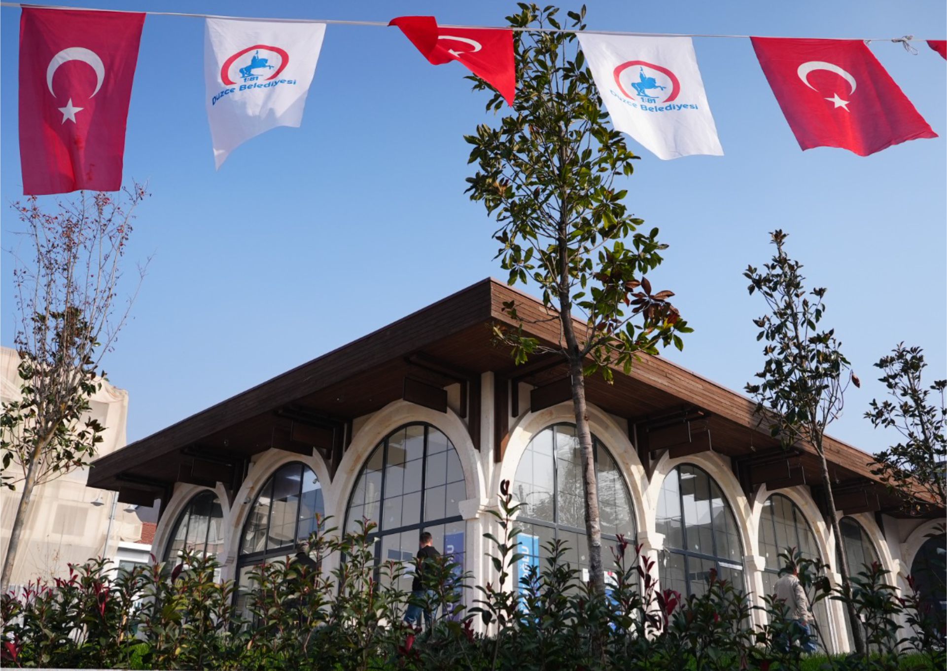 CEDİDİYE KENT MEYDANI PROJESİ 1. ETAP