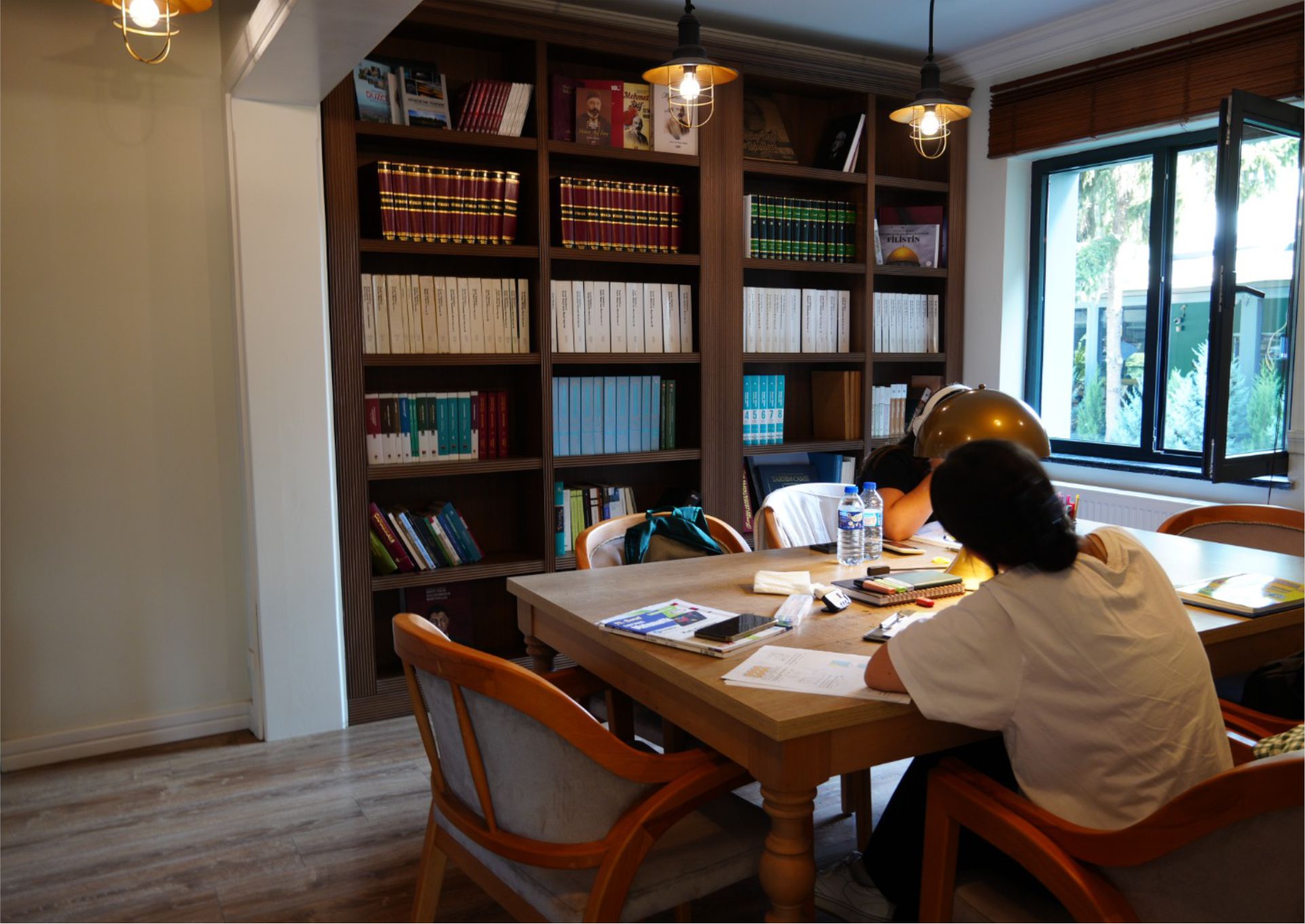 DÜZCE MİLLET KÜTÜPHANESİ