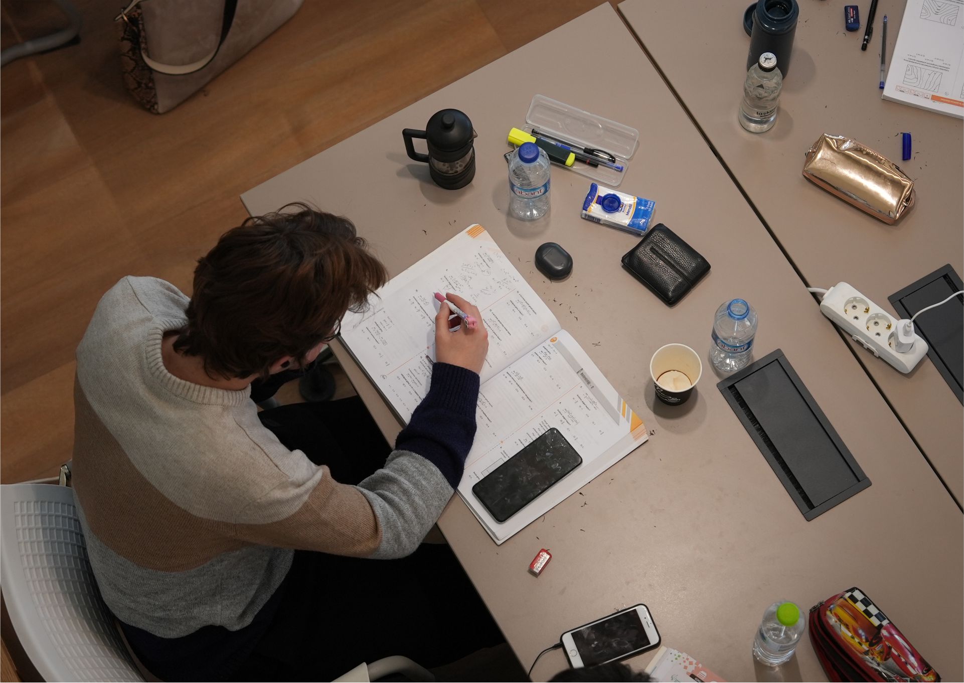 SABİHA ULUSOY KÜTÜPHANESİ