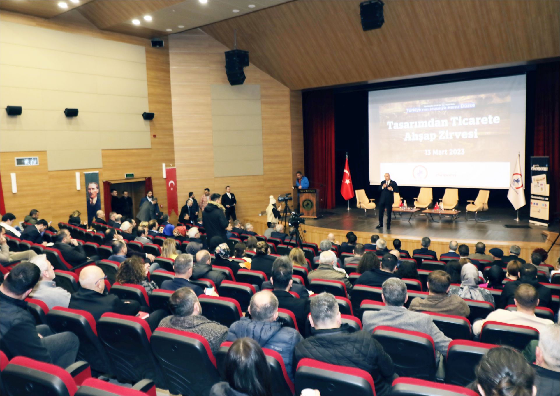 TASARIMDAN TİCARETE AHŞAP ZİRVESİ