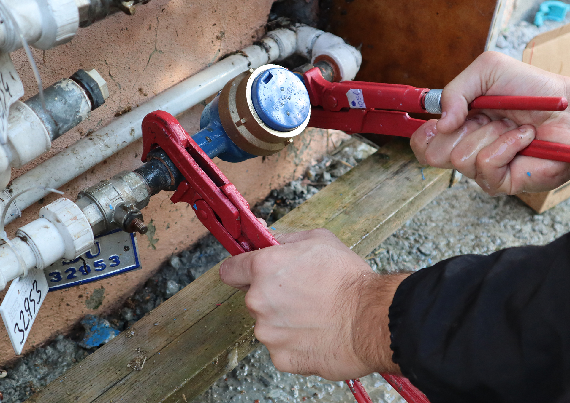 ESKİ SU SAYAÇLARININ YENİLENMESİ