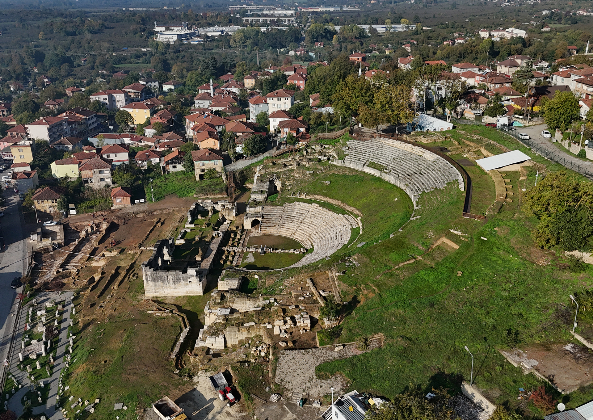 KONURALP ANTİK TİYATROSU RESTORASYONU PROJESİ