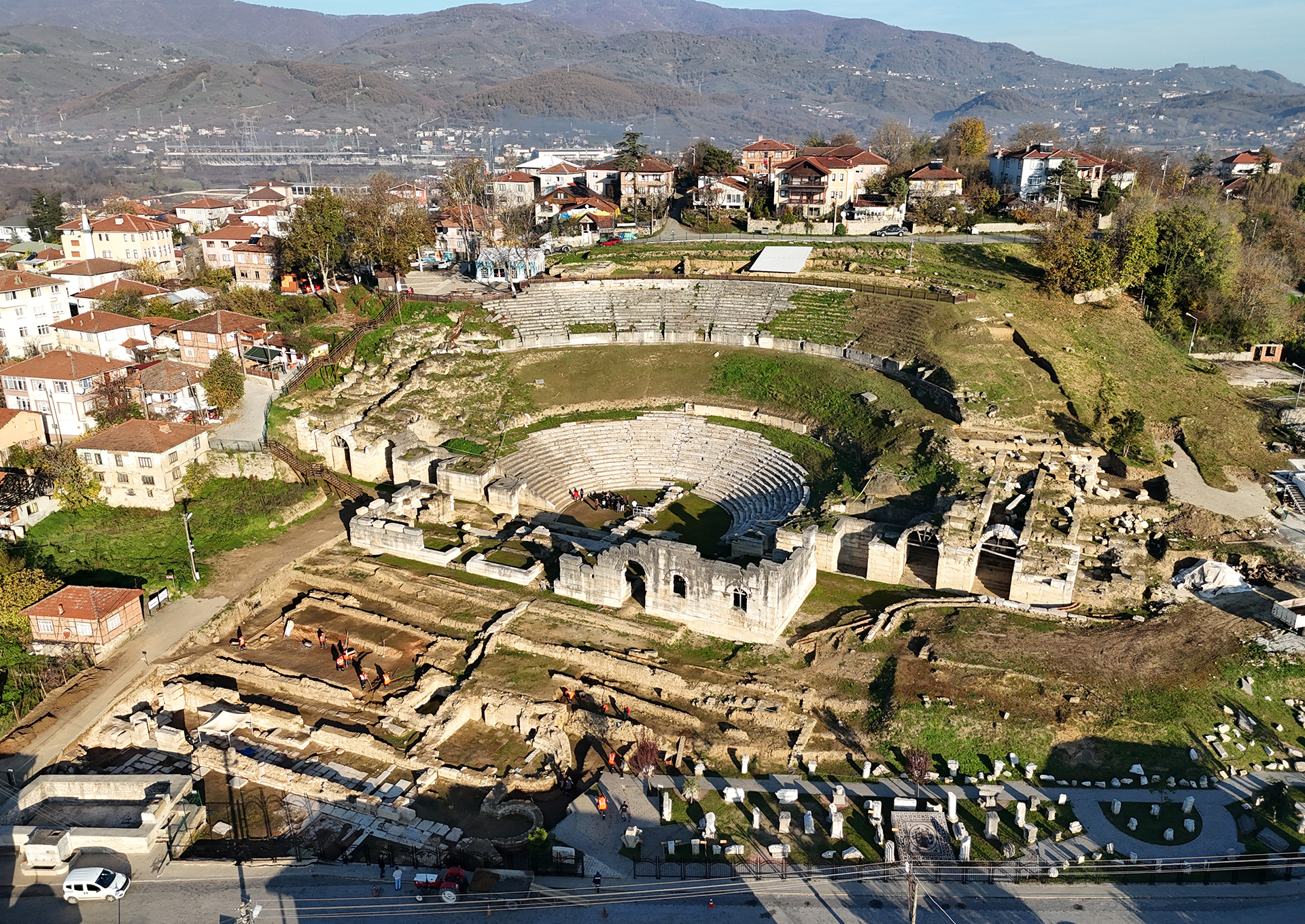 KONURALP ANTİK TİYATROSU RESTORASYONU PROJESİ