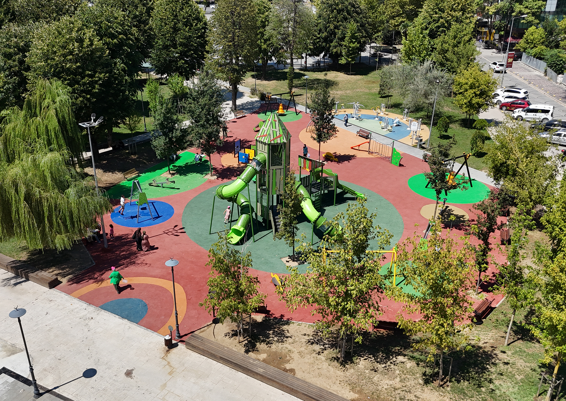 YER OLAN HER MAHALLEYE PARK VE SPOR ALANI