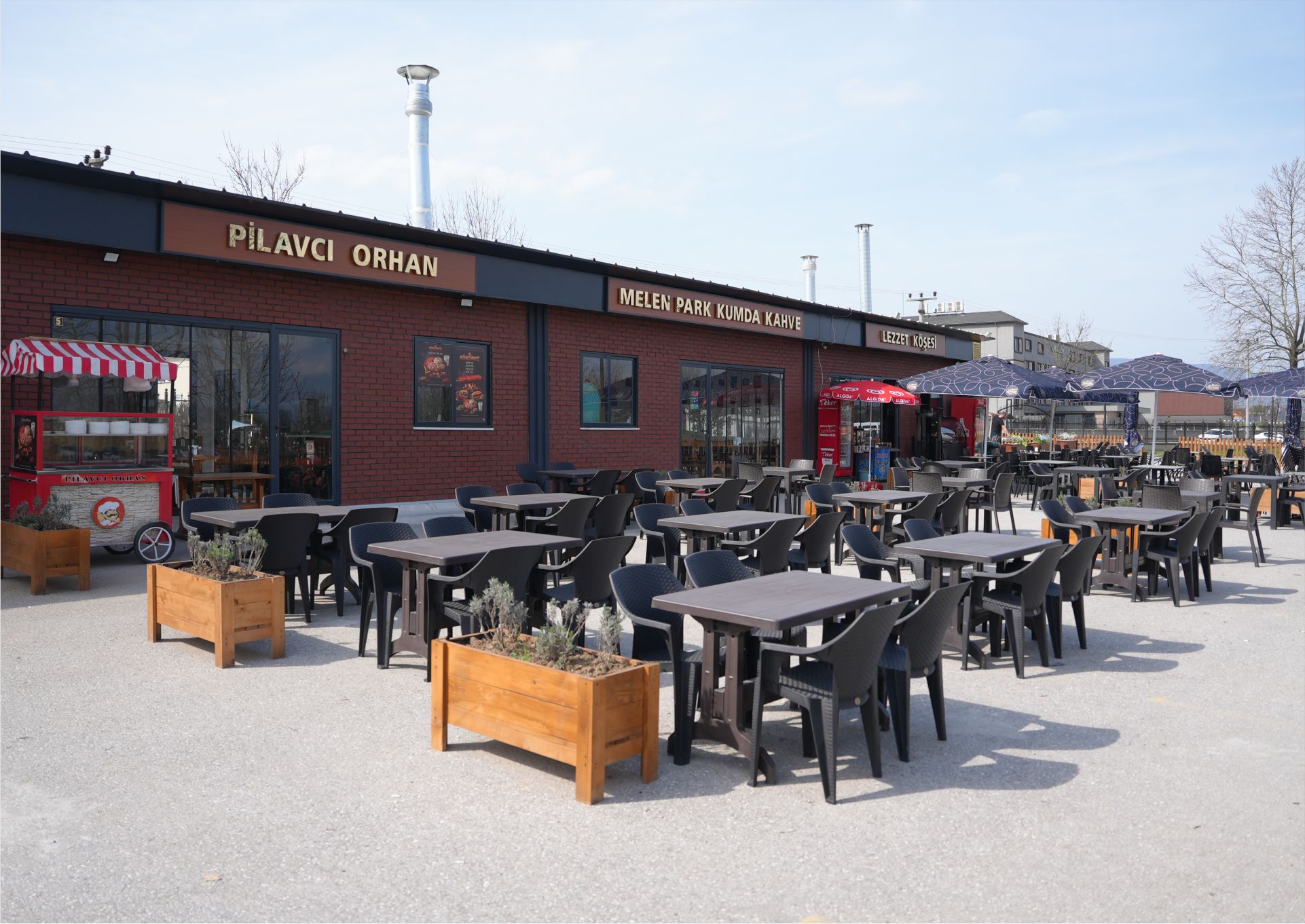 KOKOREÇÇİLER ÇARŞISI