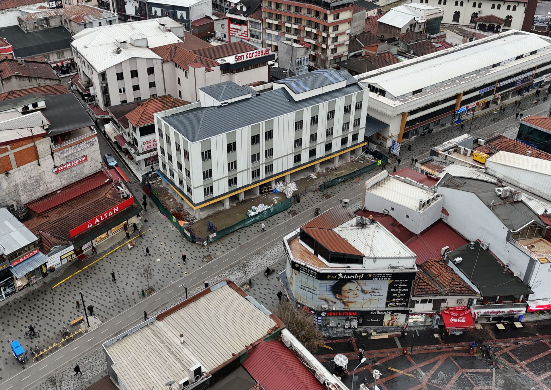 BASMACILAR ÇARŞISI (ZİNCİRLİKUYU İŞ MERKEZİ)