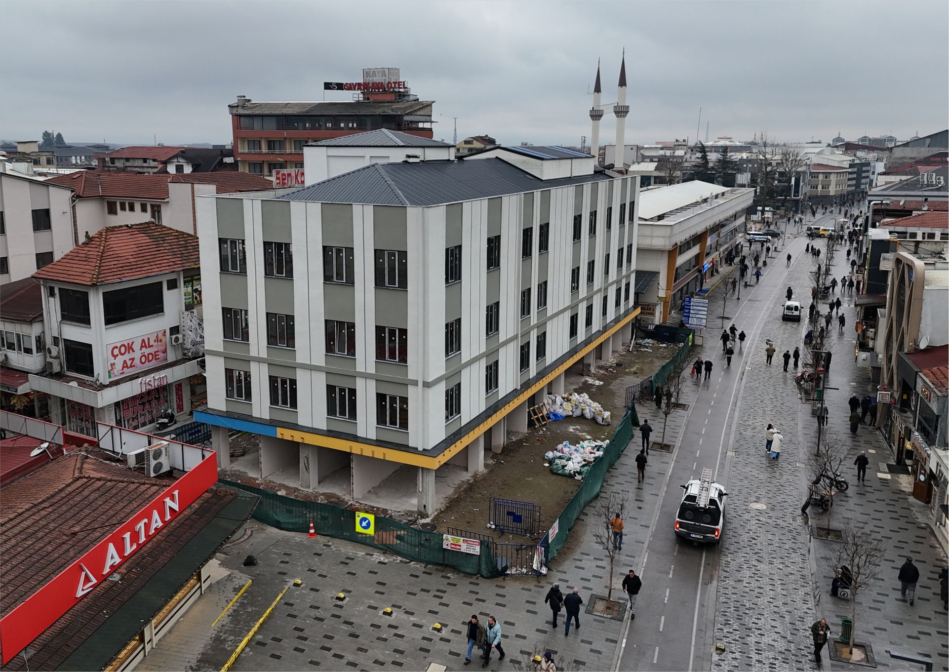 BASMACILAR ÇARŞISI (ZİNCİRLİKUYU İŞ MERKEZİ)