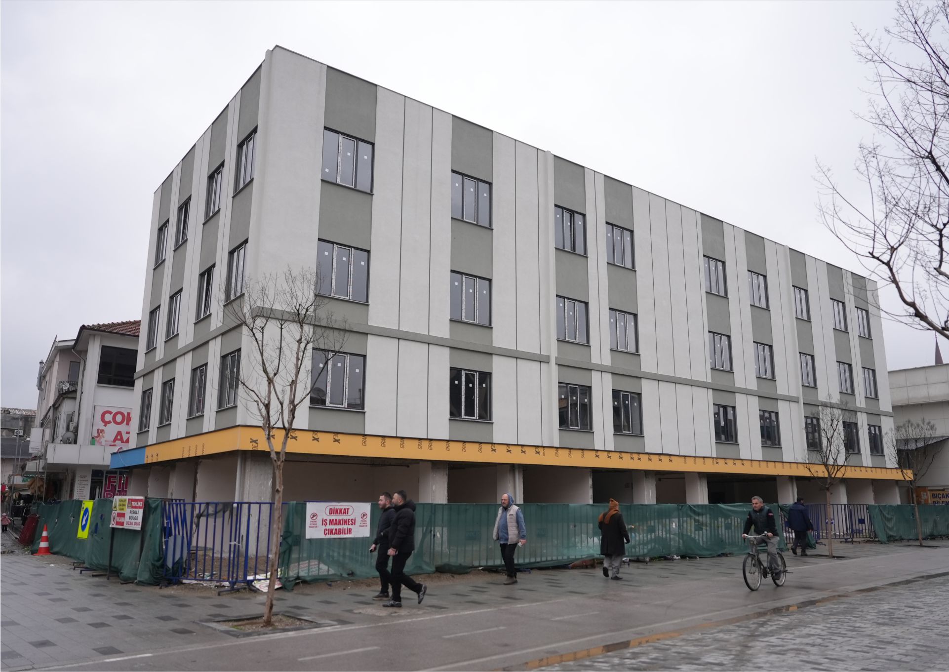 BASMACILAR ÇARŞISI (ZİNCİRLİKUYU İŞ MERKEZİ)