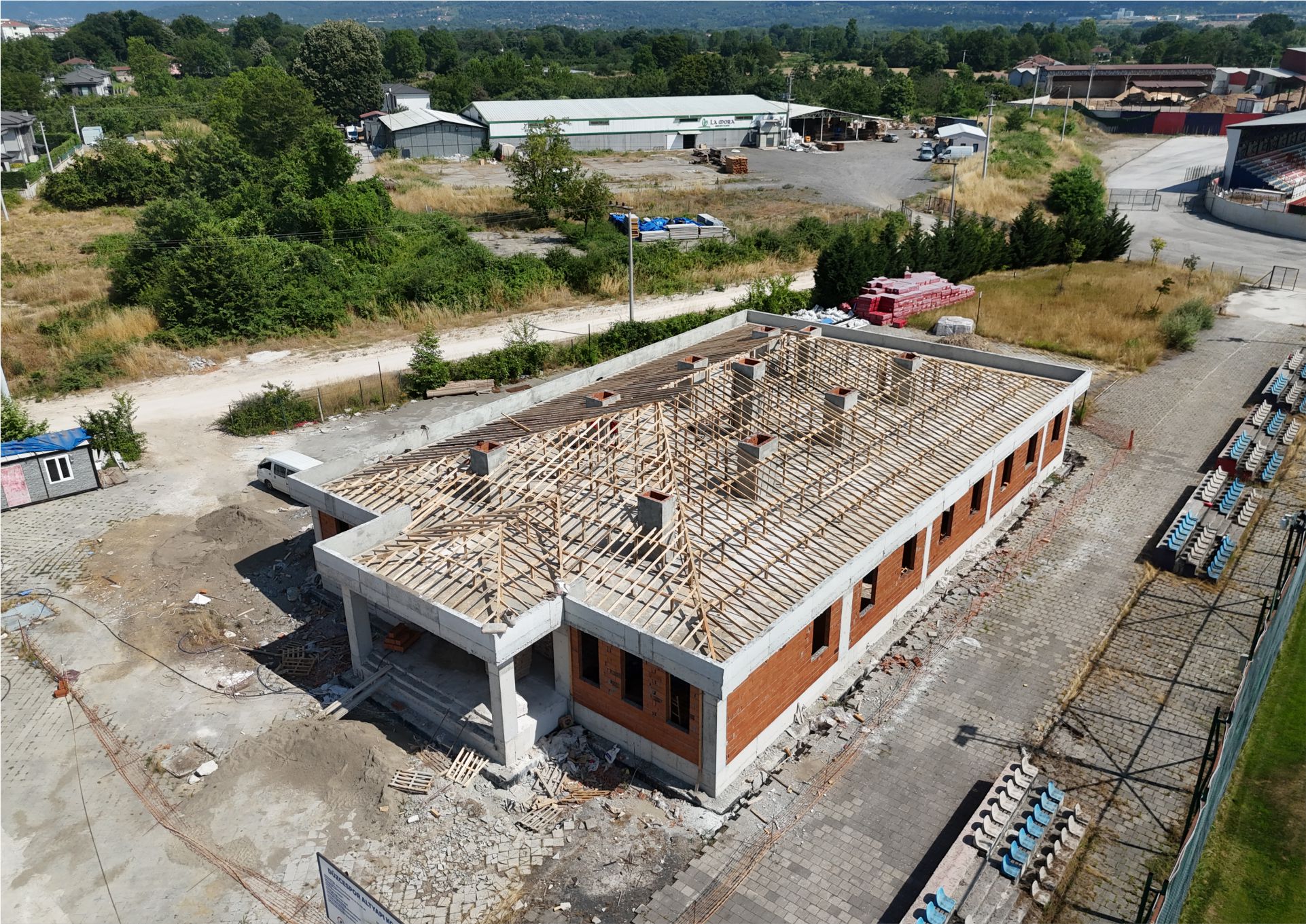 DÜZCESPOR ALTYAPI KONAKLAMA TESİSİ