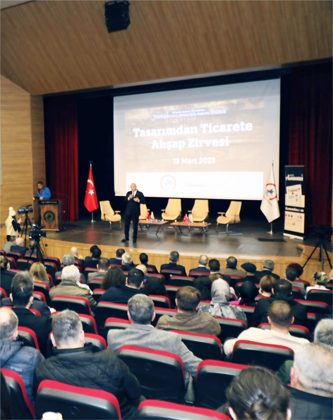 TASARIMDAN TİCARETE AHŞAP ZİRVESİ