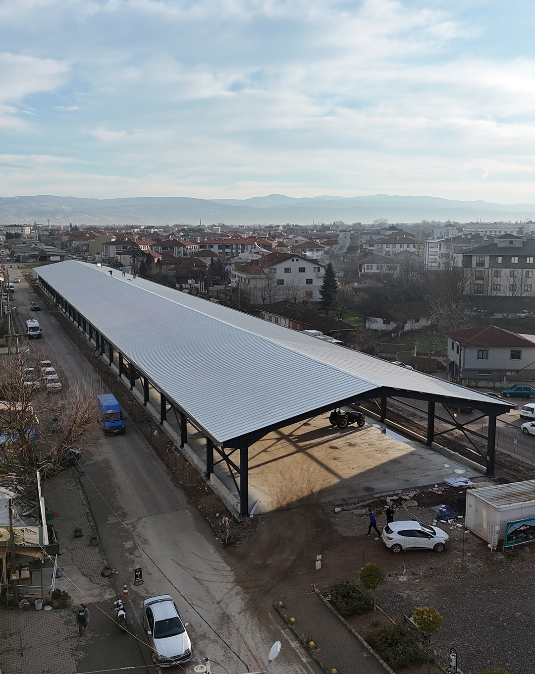 TUHAFİYECİLER PAZARYERİ