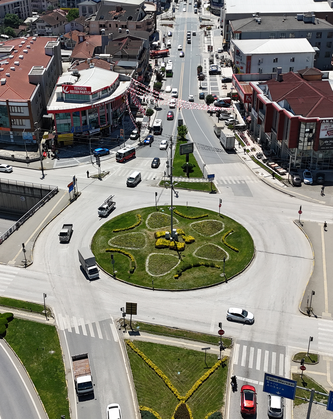 KAVŞAK, REFÜJ VE CEPHE DÜZENLEMELERİ